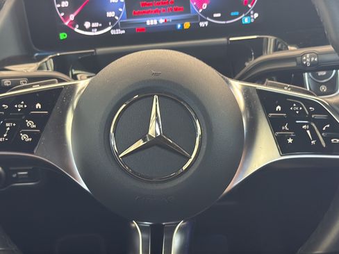 Used 2025 Mercedes-Benz GLA 250 image 19