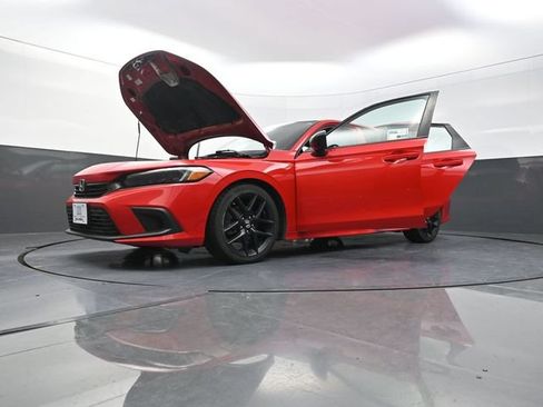 Used 2023 Honda Civic Sport image 31