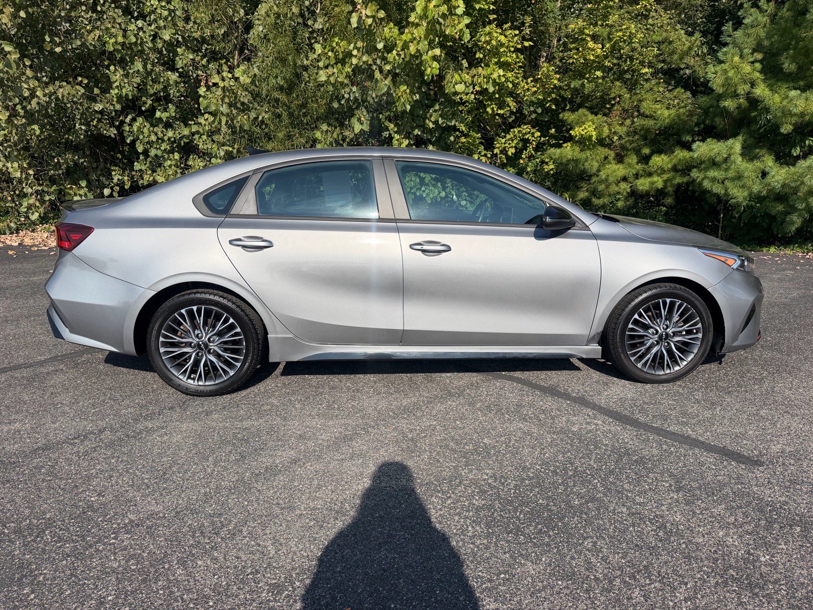 Used 2023 Kia Forte GT-Line w/ GT-Line Premium Package FWD image 16