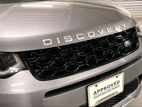 Certified 2025 Land Rover Discovery Sport S image 31