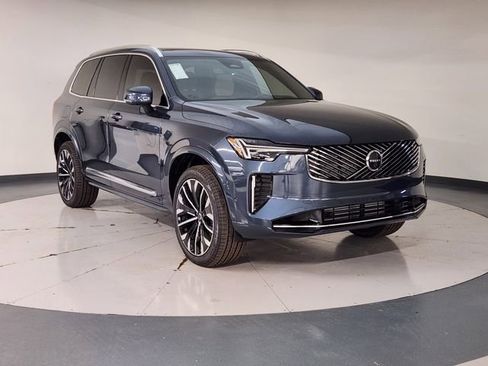 New 2026 Volvo XC90 T8 Ultra w/ Protection Package Premier AWD/4WD image 7