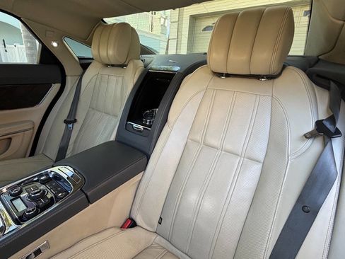 Used 2013 Jaguar XJ L Ultimate image 82