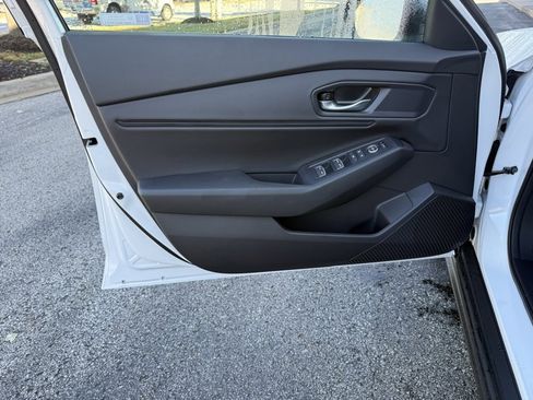 New 2025 Honda Accord SE image 17