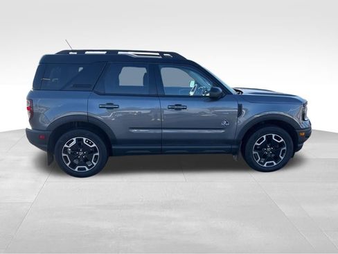 Used 2022 Ford Bronco Sport Outer Banks w/ Tech Package AWD/4WD image 8