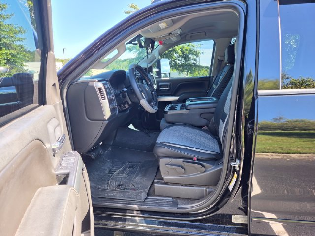 Used 2015 Chevrolet Silverado 2500 LT AWD/4WD image 13