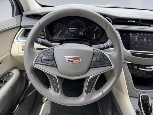 Used 2019 Cadillac XT5 Luxury AWD/4WD image 22