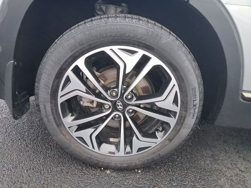 Used 2020 Hyundai Santa Fe Limited image 10