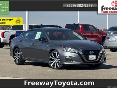 Used 2022 Nissan Altima 2.5 SR