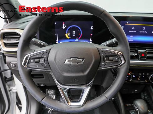 Used 2024 Chevrolet TrailBlazer ACTIV w/ Convenience Package image 11