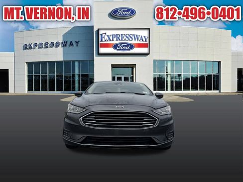 Used 2020 Ford Fusion SE FWD image 10