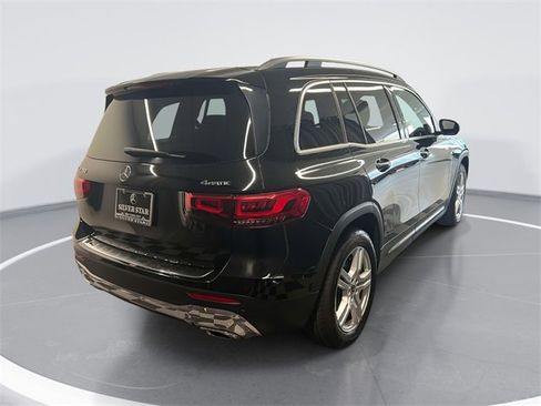 Used 2022 Mercedes-Benz GLB 250 4MATIC image 4
