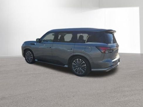 Used 2025 INFINITI QX80 Sensory AWD/4WD image 3