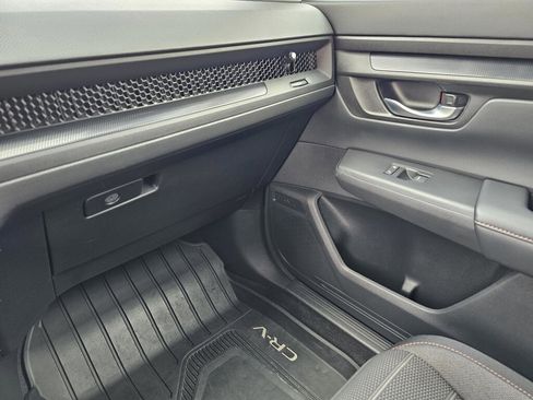 Certified 2023 Honda CR-V Sport image 31