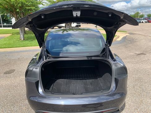 Used 2025 Tesla Model 3 Long Range RWD image 7