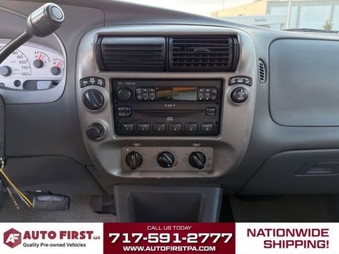 Used 2004 Ford Explorer Sport Trac XLS image 18
