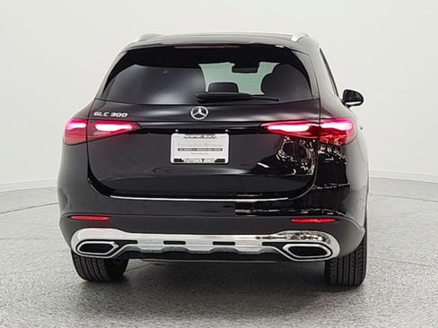 Used 2026 Mercedes-Benz GLC 300 image 6