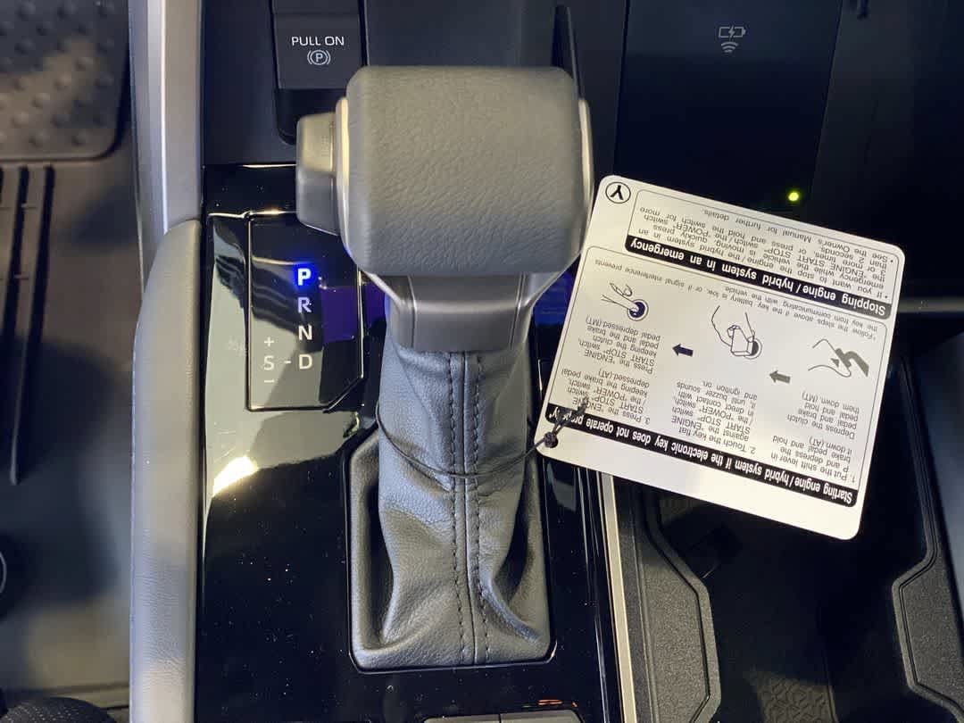 New 2026 Toyota Sequoia Platinum AWD/4WD image 22