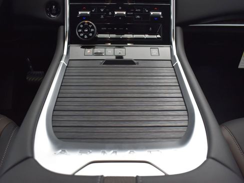 New 2025 Nissan Armada SL w/ Convenience Package image 13