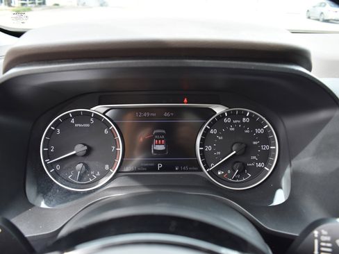 Used 2023 Nissan Rogue SL image 17