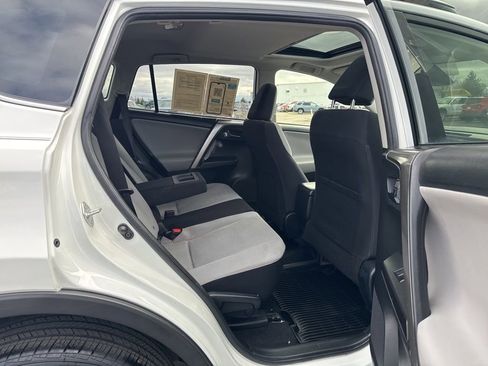 Used 2018 Toyota RAV4 XLE w/ Plus Extra Value Package image 37