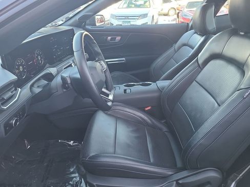 Used 2024 Ford Mustang Premium image 23