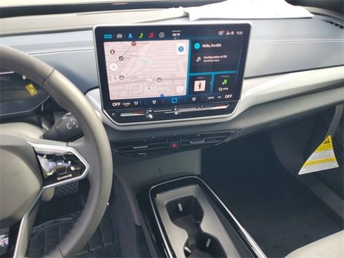 New 2025 Volkswagen ID.4 Pro S Plus image 24