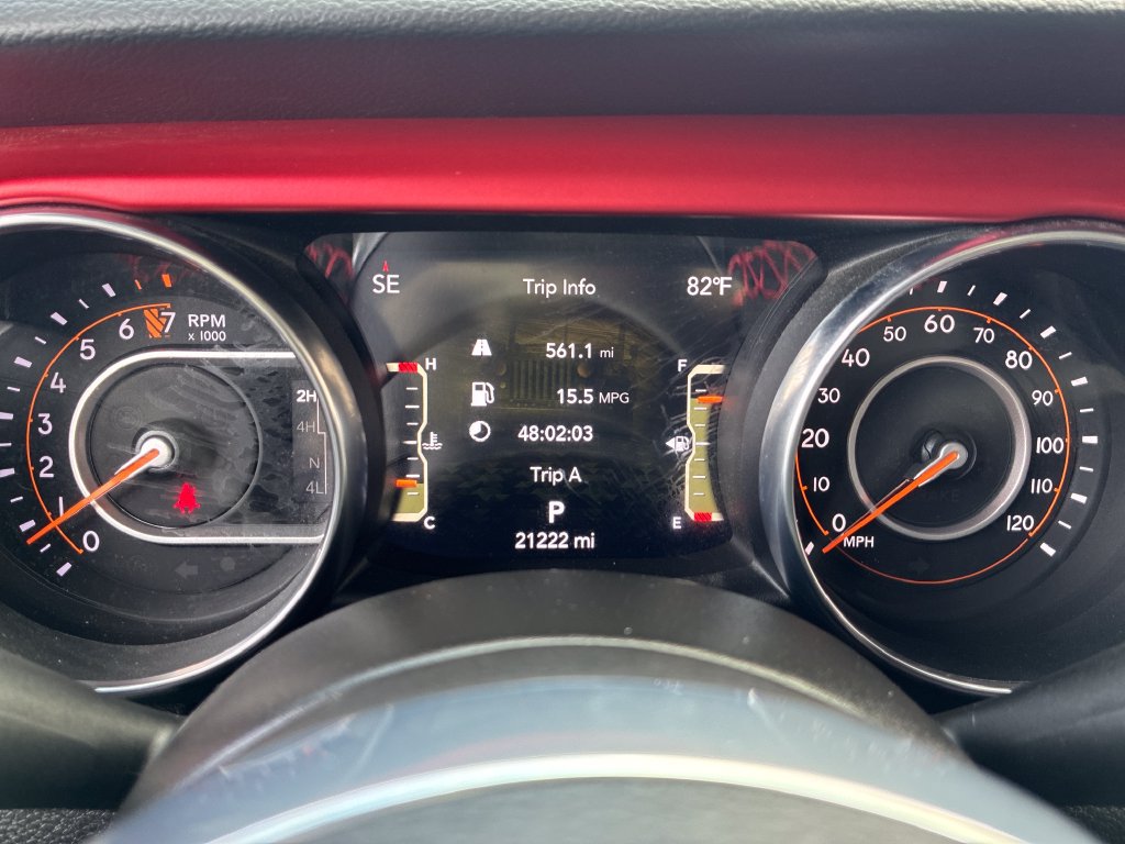 Used 2023 Jeep Gladiator Rubicon w/ Cold Weather Group AWD/4WD image 29