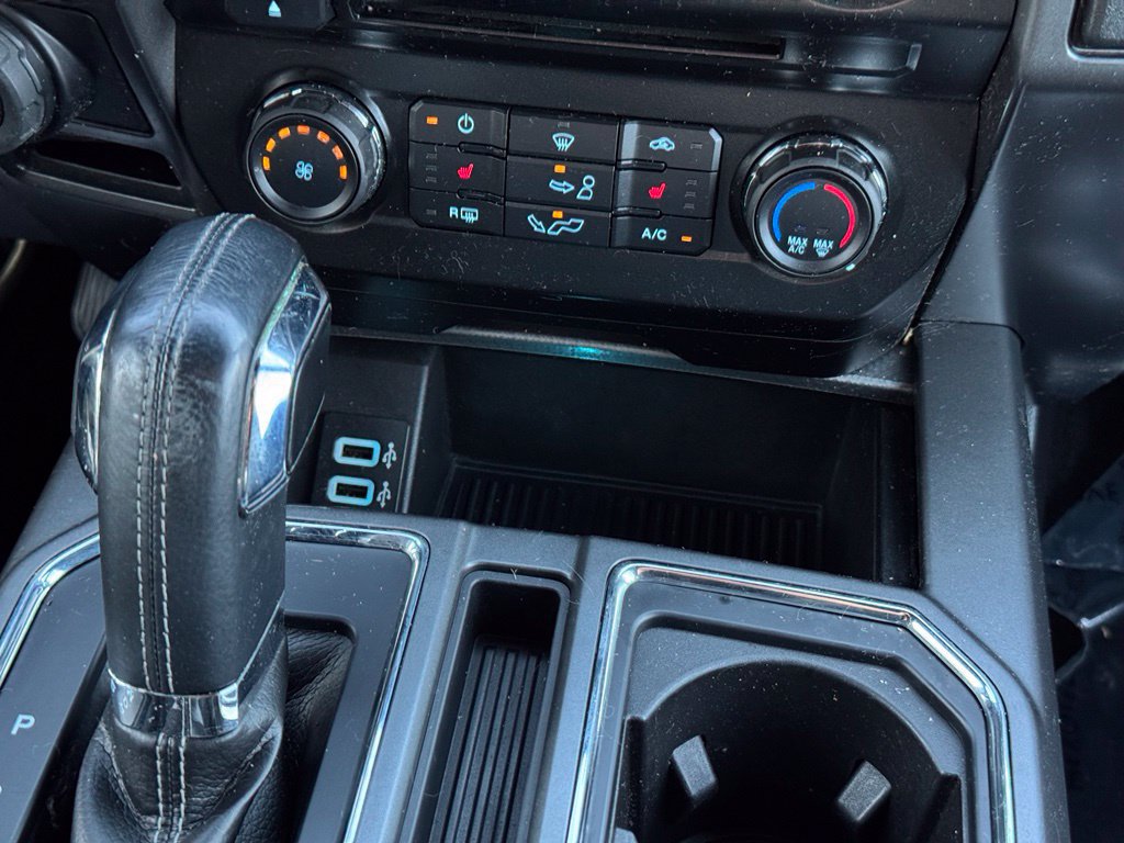 Used 2017 Ford F150 XLT w/ Equipment Group 302A Luxury AWD/4WD image 19