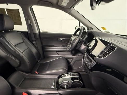 Used 2019 Honda Pilot Touring image 51