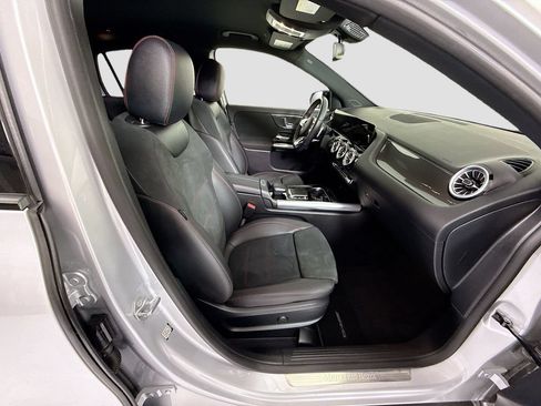 Used 2023 Mercedes-Benz GLA 250 4MATIC image 20