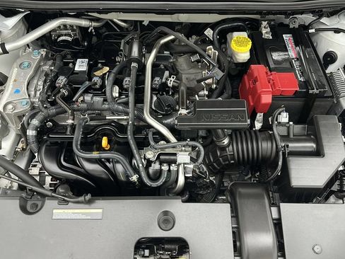 Used 2024 Nissan Sentra S FWD image 19