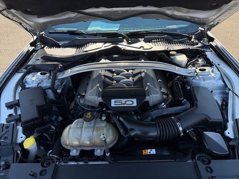 Used 2017 Ford Mustang GT image 34