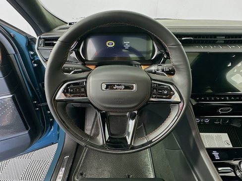 New 2026 Jeep Grand Cherokee Summit AWD/4WD image 11