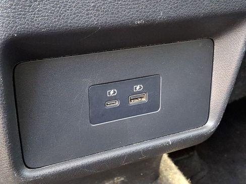Used 2023 Nissan Rogue SV AWD/4WD image 26