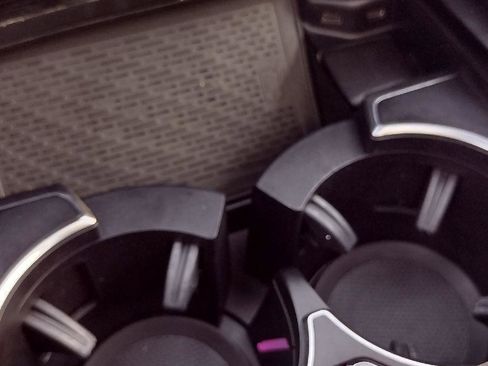 Used 2022 Mercedes-Benz GLS 450 4MATIC image 38