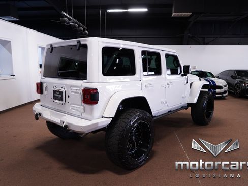 Used 2021 Jeep Wrangler Unlimited Sahara image 7