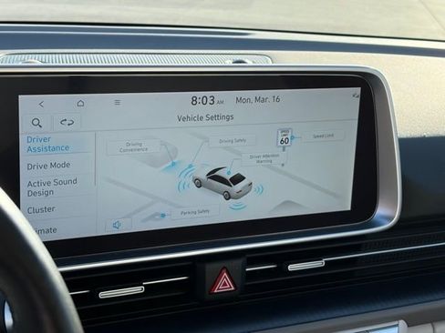 Used 2024 Hyundai Ioniq 6 Limited image 18