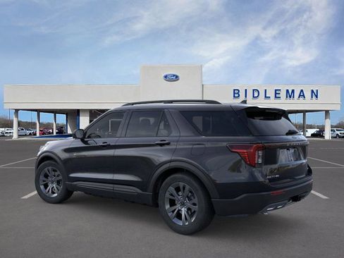 New 2026 Ford Explorer Active image 4
