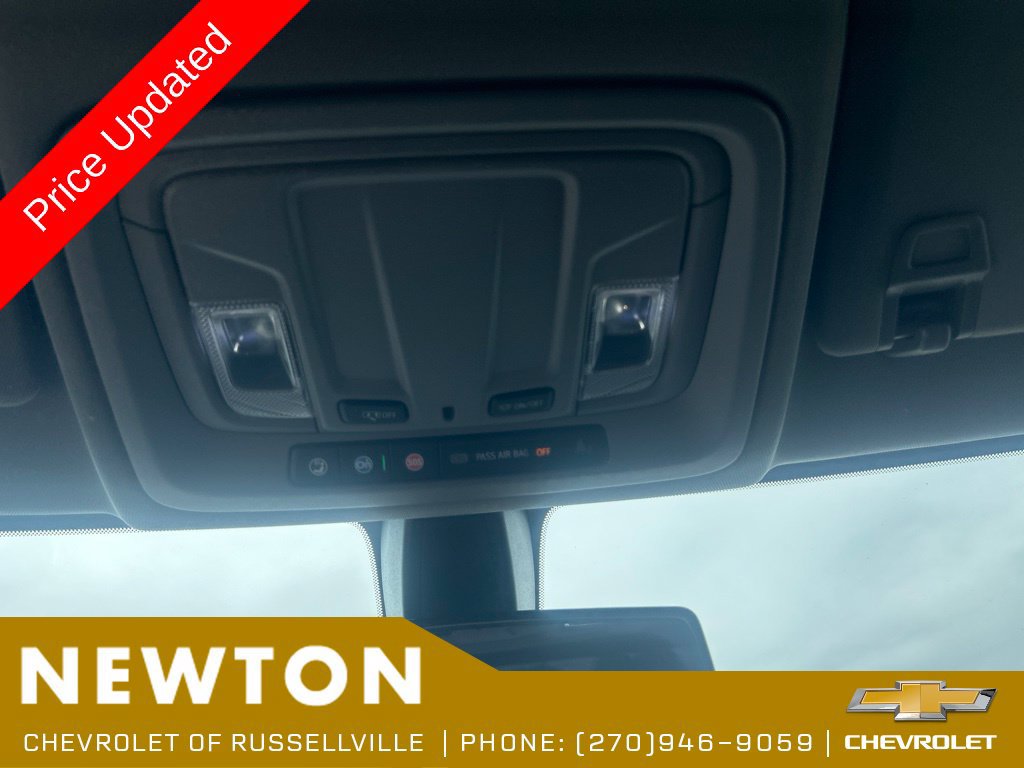 Used 2022 Chevrolet Silverado 1500 LT AWD/4WD image 17