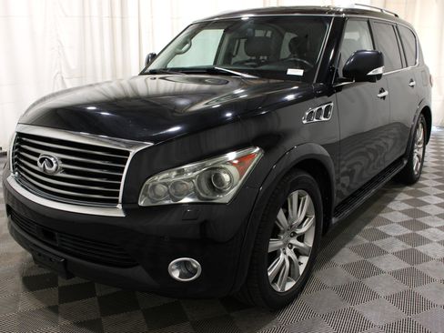 Used 2011 INFINITI QX56 4WD w/ Deluxe Touring Pkg image 39