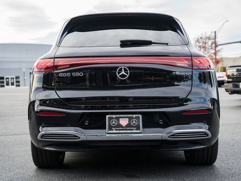Used 2023 Mercedes-Benz EQS 580 4MATIC SUV image 6