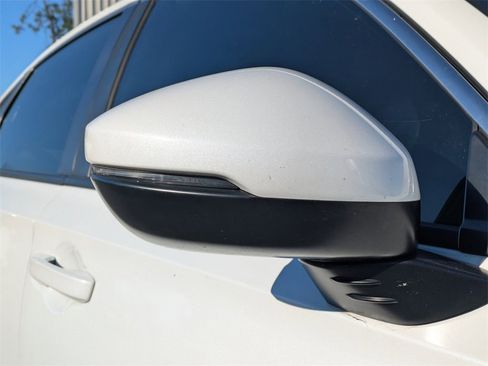 Used 2022 Honda Civic Touring image 13