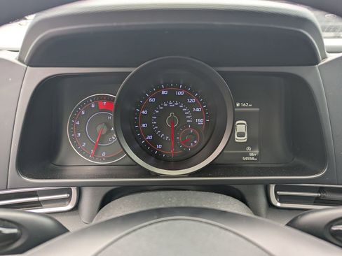 Used 2023 Hyundai Elantra SE FWD image 21
