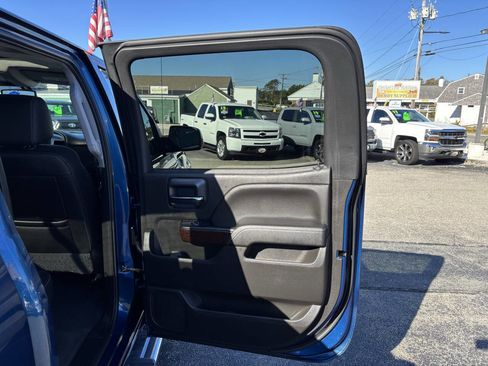 Used 2018 GMC Sierra 1500 SLT w/ SLT Premium Package image 41