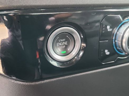 Used 2024 GMC Sierra 1500 Elevation RWD image 19