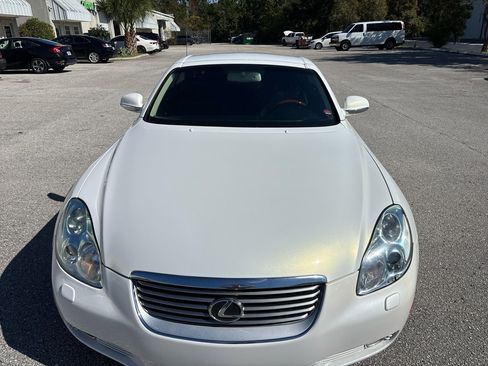 Used 2004 Lexus SC 430 Convertible image 10