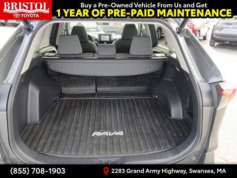 Used 2021 Toyota RAV4 XLE w/ Convenience Package image 30