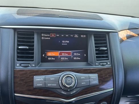 Used 2018 Nissan Armada Platinum RWD image 17