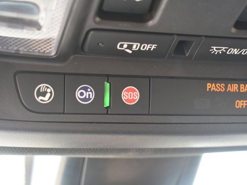 Used 2024 Chevrolet Blazer RS w/ Enhanced Convenience Package FWD image 32