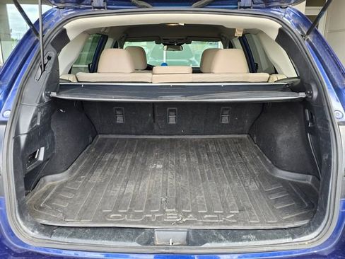 Used 2015 Subaru Outback 2.5i Premium AWD/4WD image 17